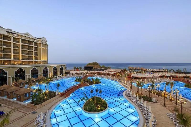 Отель Sunis Efes Royal Palace Resort & Spa Оздере