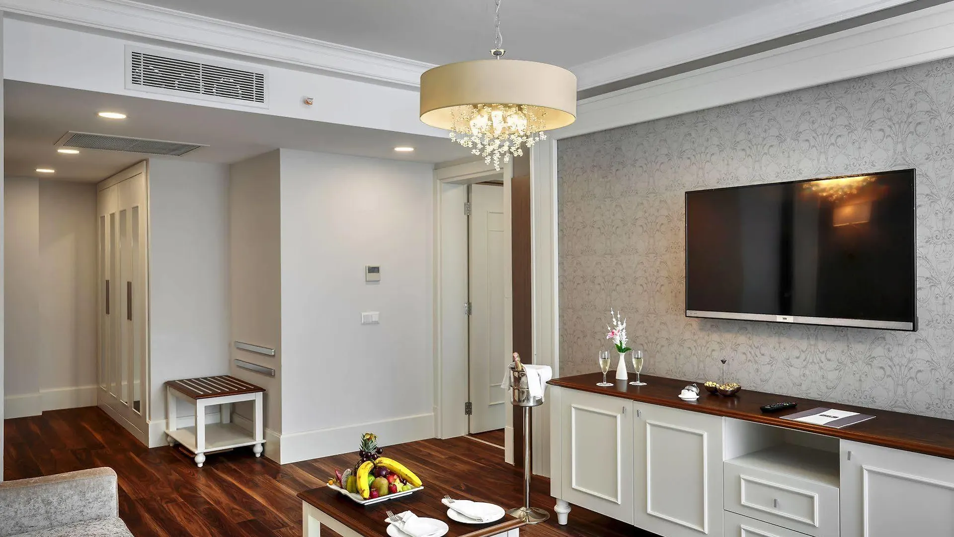 Sunis Efes Royal Palace Resort & Spa Özdere