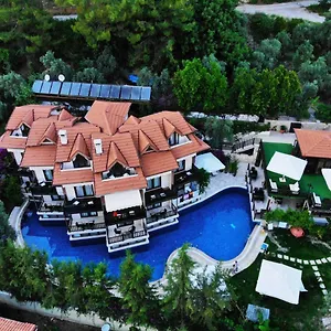 Alya ***** Göcek
