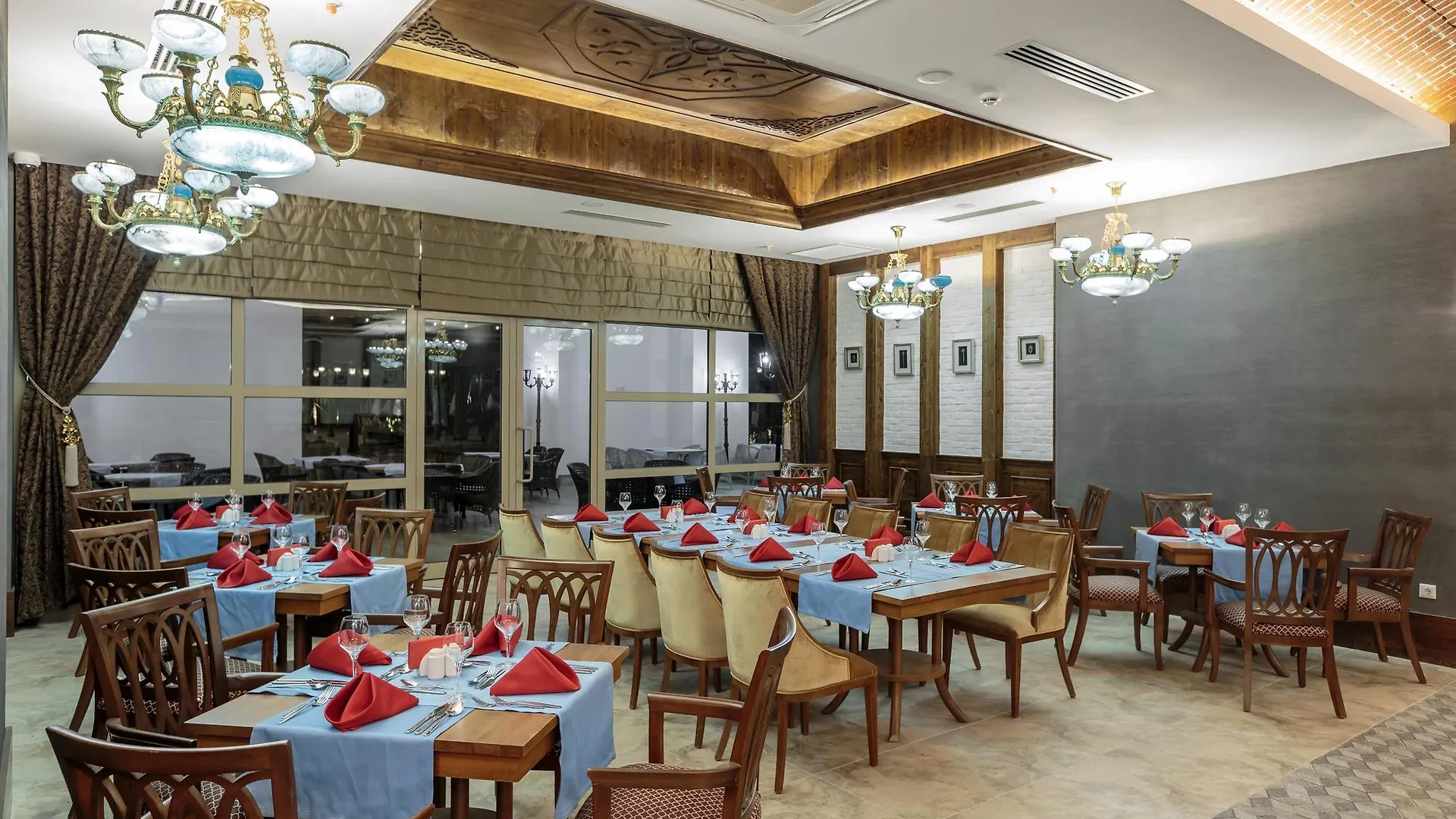 Sunis Efes Royal Palace Resort & Spa Özdere